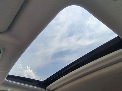 Used 2024 Honda CR-V EX image 19