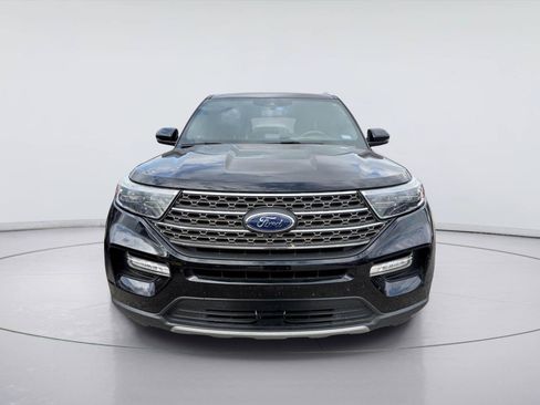 Used 2022 Ford Explorer King Ranch w/ Class IV Trailer Tow Package AWD/4WD image 8