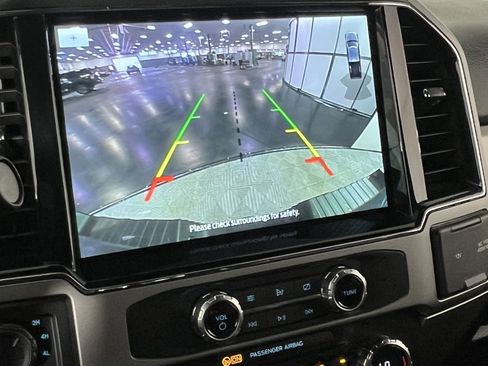 Used 2022 Ford F250 Lariat w/ Chrome Package image 20