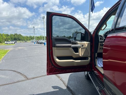 Certified 2020 Ford F150 Lariat w/ Equipment Group 502A Luxury AWD/4WD image 18