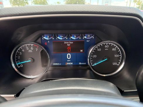 Used 2022 Ford F150 XLT w/ Equipment Group 302A High AWD/4WD image 15