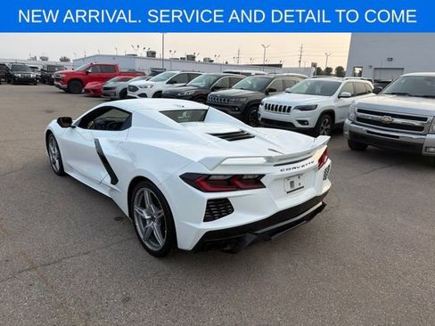 Used 2023 Chevrolet Corvette Stingray Preferred Conv w/ Z51 Performance Package RWD image 7