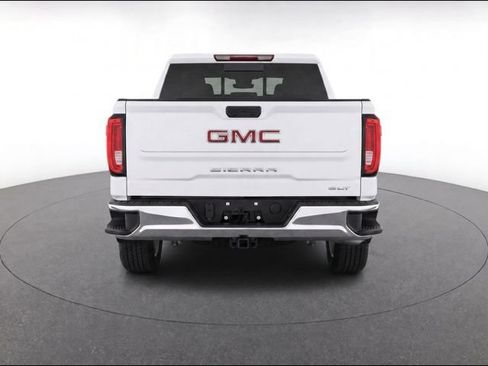 Used 2024 GMC Sierra 1500 SLT w/ SLT Premium Package AWD/4WD image 7