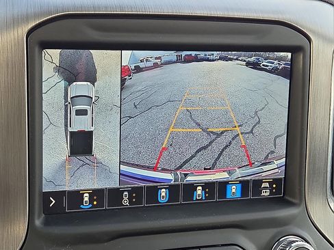 Used 2021 GMC Sierra 1500 Denali w/ Denali Ultimate Package image 18