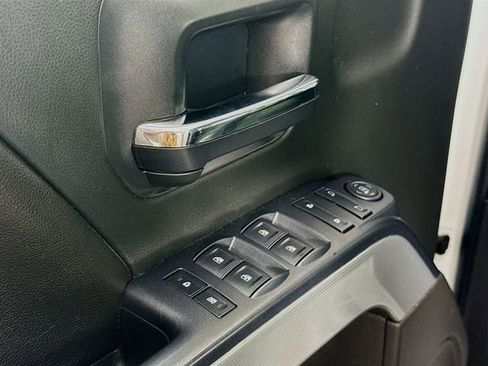 Used 2016 Chevrolet Silverado 2500 LT w/ LT Convenience Package AWD/4WD image 20