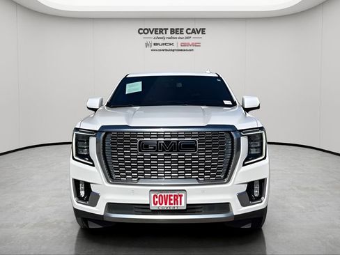 Used 2021 GMC Yukon Denali image 2