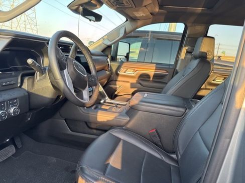 Used 2024 GMC Sierra 2500 Denali w/ Denali Reserve Package image 5