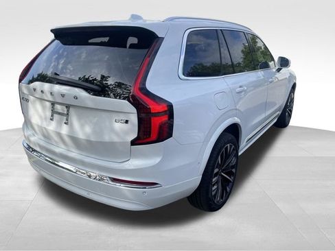 Used 2026 Volvo XC90 B5 Plus w/ Protection Package image 4
