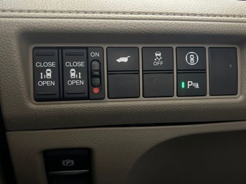 Used 2022 Honda Odyssey Elite image 28