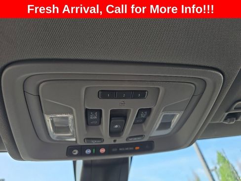 Used 2021 GMC Sierra 2500 Denali w/ Denali Ultimate Package AWD/4WD image 14