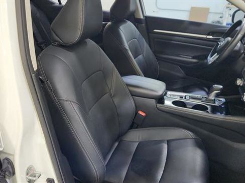 Used 2024 Nissan Altima 2.5 SL image 27