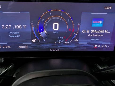 Used 2025 Chevrolet Suburban RST w/ Comfort Package AWD/4WD image 11
