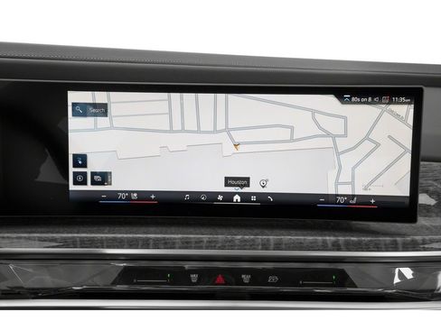 Used 2024 BMW i7 eDrive50 w/ M Sport Package image 11