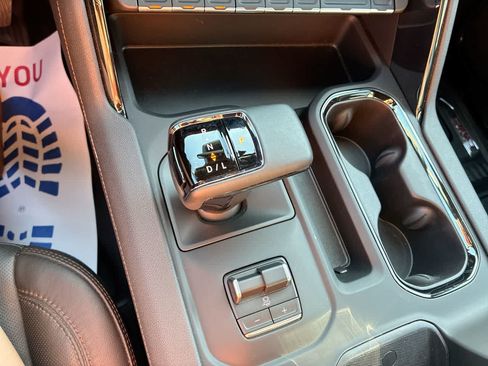 Used 2025 GMC Sierra 1500 AT4 AWD/4WD image 16
