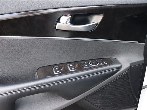 Used 2018 Kia Sorento EX w/ EX Advanced Touring Package FWD image 26