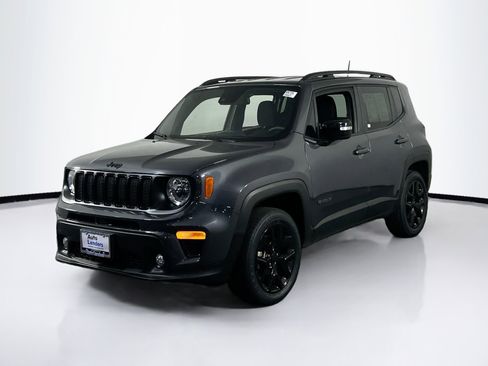 Used 2022 Jeep Renegade Altitude w/ Convenience Group image 1