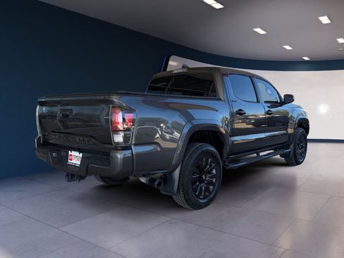 Used 2023 Toyota Tacoma Limited image 5