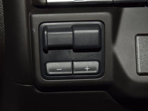 Used 2025 Chevrolet Silverado 2500 W/T w/ WT Convenience Package image 29