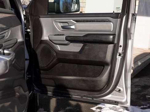Used 2022 RAM 1500 Big Horn AWD/4WD image 12
