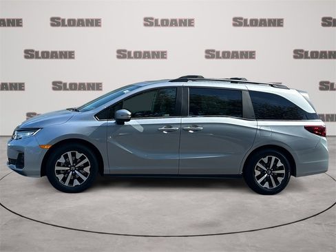 New 2026 Honda Odyssey EX-L image 2