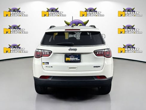 Used 2020 Jeep Compass Latitude w/ Cold Weather Group AWD/4WD image 6