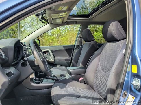 Used 2010 Toyota RAV4 Sport image 8