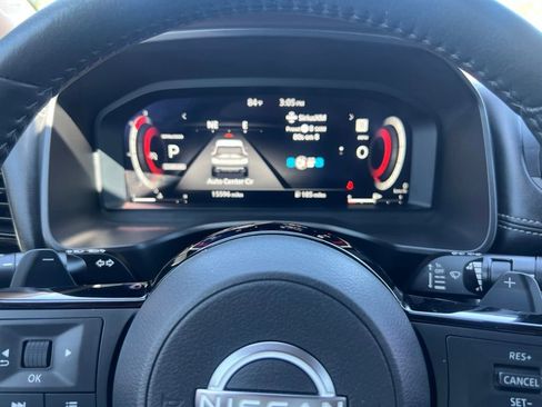 Used 2023 Nissan Rogue Platinum w/ Platinum Premium Package FWD image 56