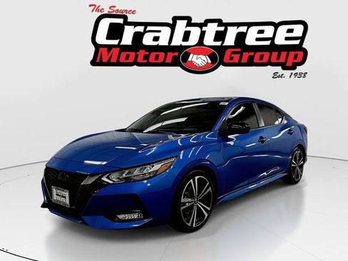 Certified 2022 Nissan Sentra SR FWD image 1