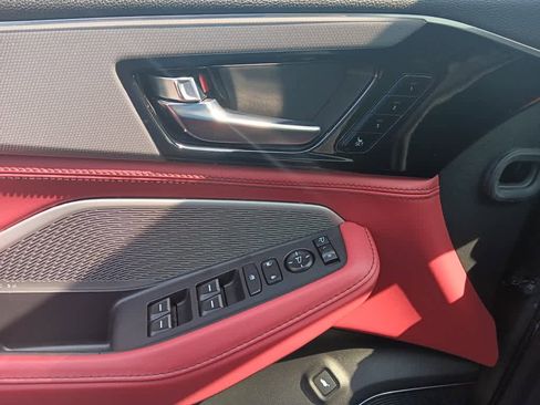 Used 2023 Acura MDX A-Spec image 34