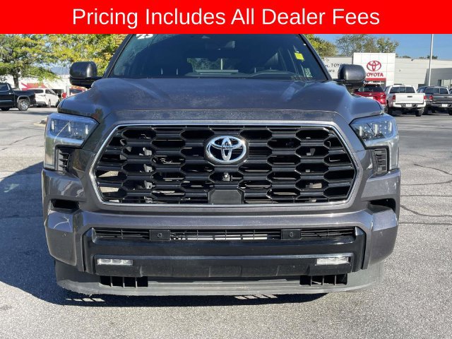 Used 2023 Toyota Sequoia Platinum AWD/4WD image 8