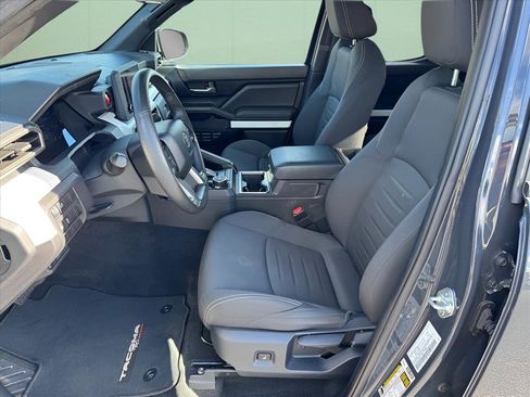Used 2024 Toyota Tacoma SR5 image 5