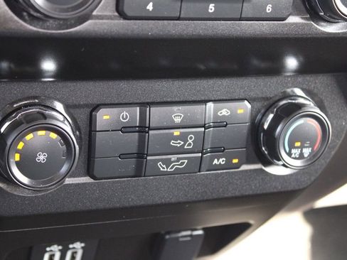 Used 2020 Ford F150 XLT w/ Trailer Tow Package image 37