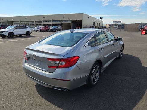 Used 2020 Honda Accord EX image 6
