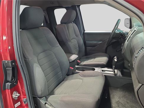 Used 2017 Nissan Frontier S image 14