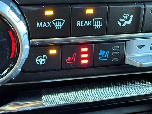 Used 2023 Ford F150 Lariat w/ Equipment Group 502A High AWD/4WD image 13
