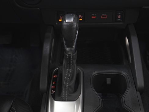 Used 2023 Nissan Frontier SV w/ SV Premium Package image 20