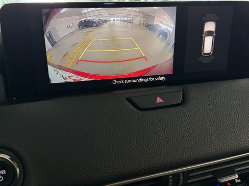 Used 2025 MAZDA CX-90 Plug-In Hybrid w/ Preferred AWD/4WD image 24