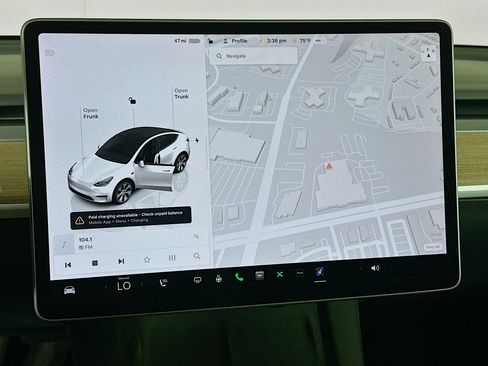 Used 2023 Tesla Model Y Long Range image 21