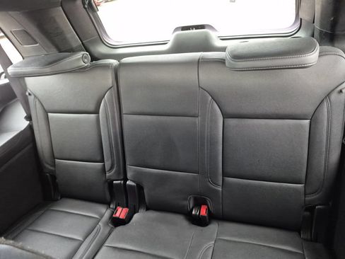 Used 2024 Chevrolet Tahoe LT AWD/4WD image 15