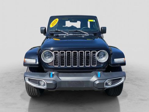Certified 2024 Jeep Wrangler Unlimited Sahara AWD/4WD image 12