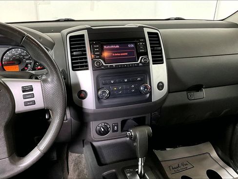 Used 2015 Nissan Xterra S image 6