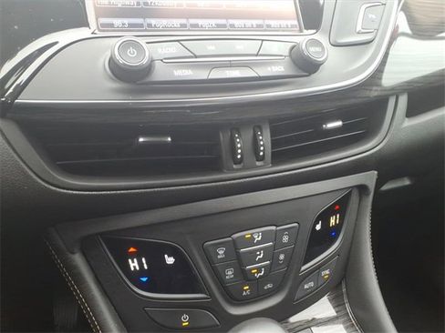 Used 2017 Buick Envision Essence image 15