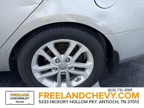 Used 2011 Kia Forte EX w/ Tech Pkg image 11