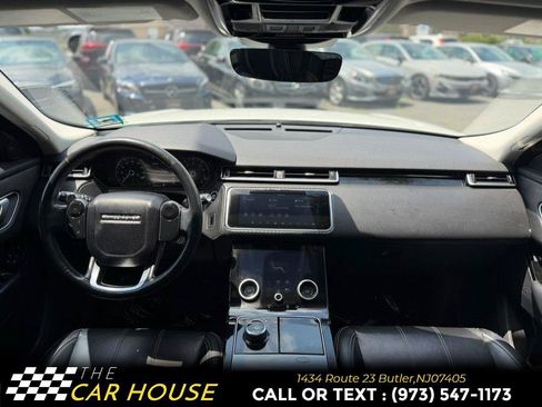 Used 2018 Land Rover Range Rover Velar S AWD/4WD image 27