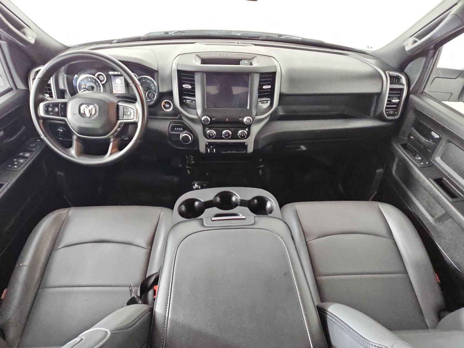 Used 2024 RAM 3500 Tradesman w/ Chrome Appearance Group AWD/4WD image 11