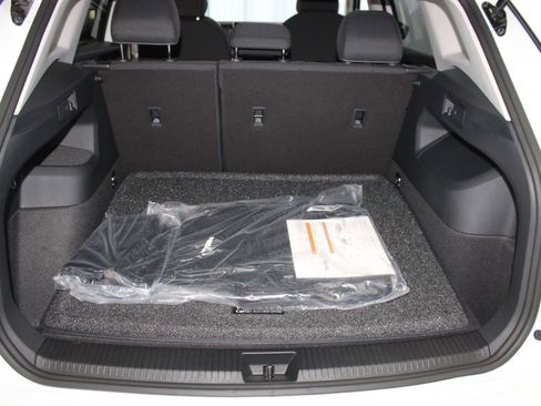 New 2026 Volkswagen Tiguan S image 22