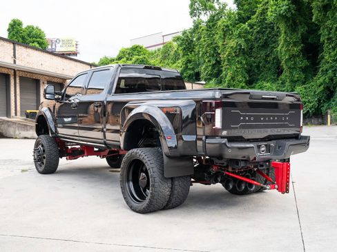 Used 2019 Ford F450 Platinum w/ Platinum Ultimate Package AWD/4WD image 5