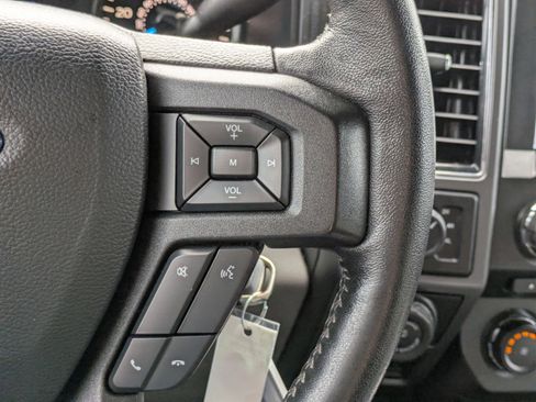 Used 2018 Ford F150 XLT w/ Equipment Group 302A Luxury image 29