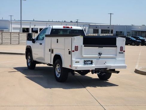 New 2024 GMC Sierra 2500 Pro w/ Convenience Package RWD image 4