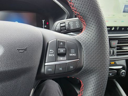 Certified 2023 Ford Escape ST-Line w/ Tech Pack #1 image 16